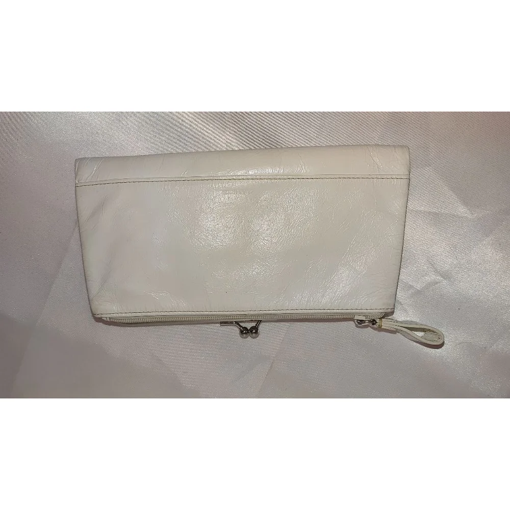 Fossil Vintage Pebbled Leather Wallet